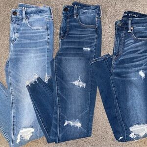 Women's American Eagle distressed skinny jeans